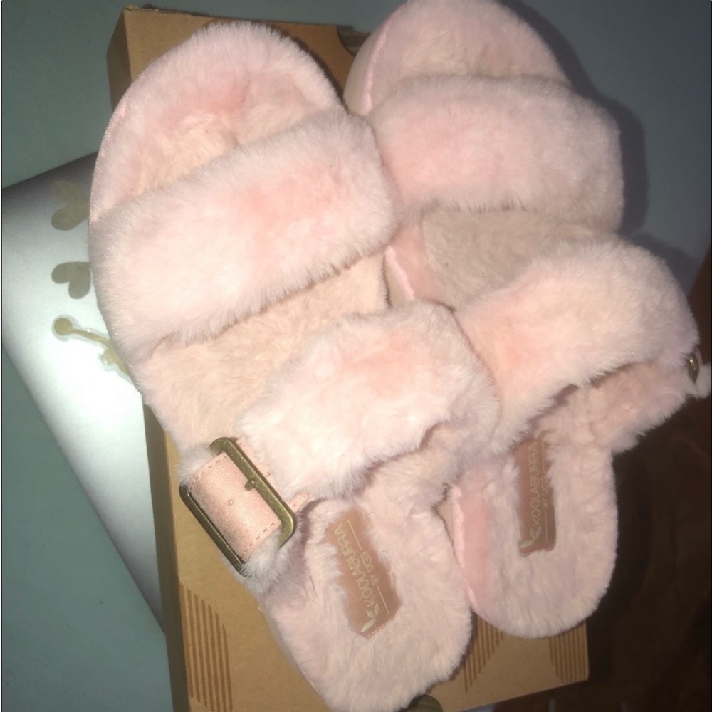 Koolaburra by UGG pink blush sandals